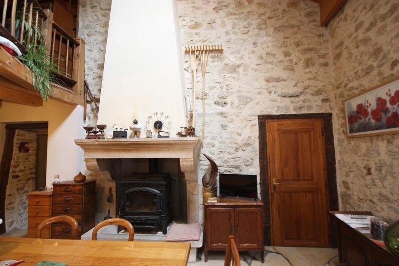 Maison - 166 m² - 7 pièces