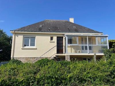 Maison - 97 m² - 4 pièces