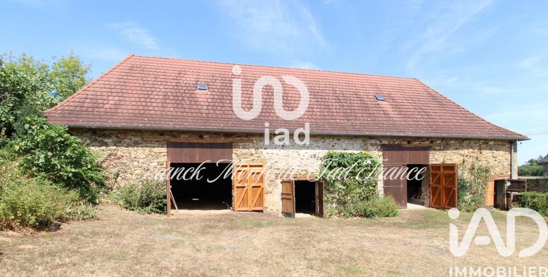 Maison - 240 m² - 8 pièces