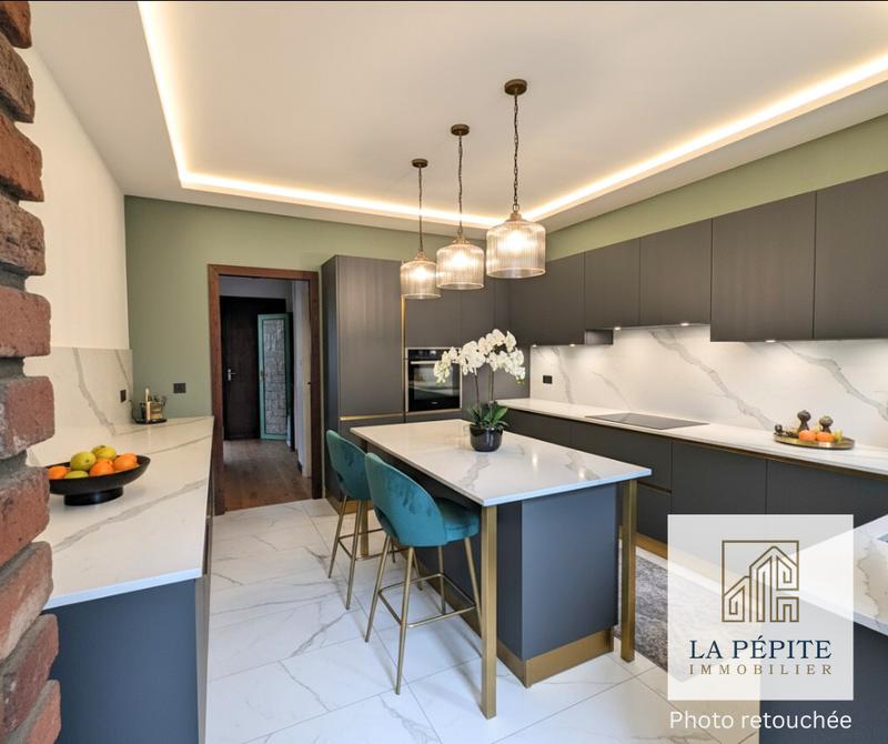 Maison - 90 m² - 5 pièces