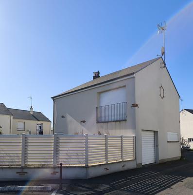 Maison - 99 m² - 5 pièces