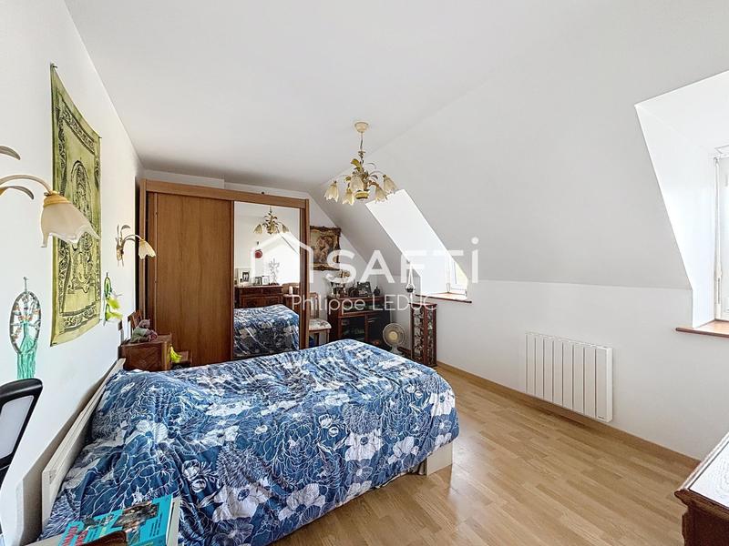 Maison - 144 m² - 9 pièces