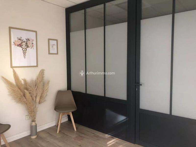 Magasins - 27 m² - 1 pièce