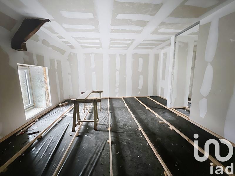 Maison - 220 m² - 5 pièces