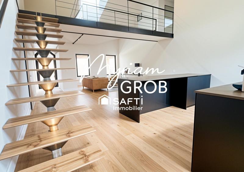 Maison - 195 m² - 6 pièces