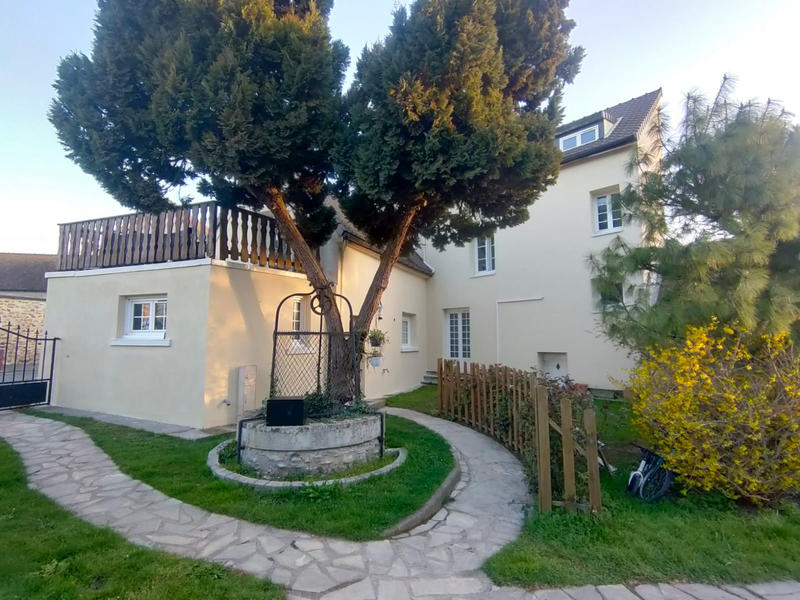 Maison de village - 130 m² - 5 pièces