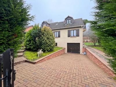 Maison - 155 m² - 7 pièces