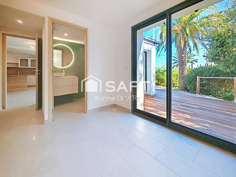 Appartement - 100 m² - 4 pièces