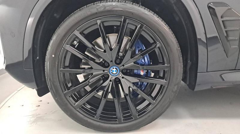 Bmw X5 G05 Lci xDrive50e 489 ch Bva8 m Sport