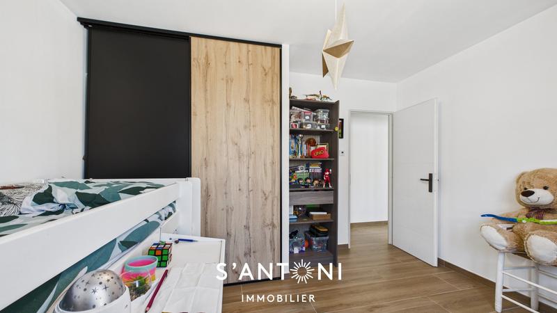 Maison - 111 m² - 4 pièces