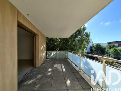 Appartement - 75 m² - 3 pièces