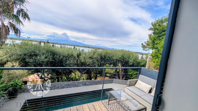 Villa - 225 m² - 7 pièces