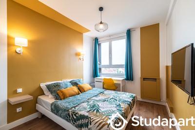 Chambre - 9 m² - 1 pièce