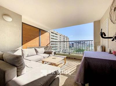 Appartement - 80 m² - 4 pièces