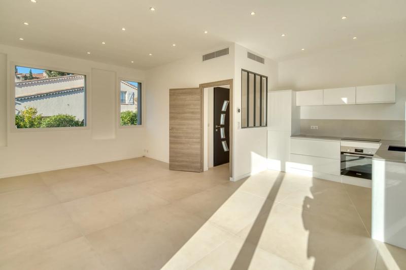 Maison - 130 m² - 7 pièces