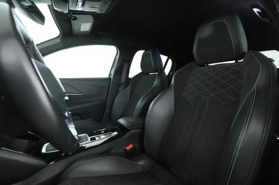 Peugeot 208 1.5 Blue-HDi Gt Pack 100 ch