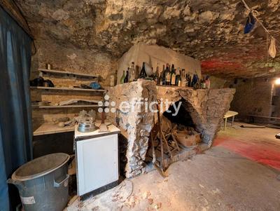 Parking / Garage - 60 m²