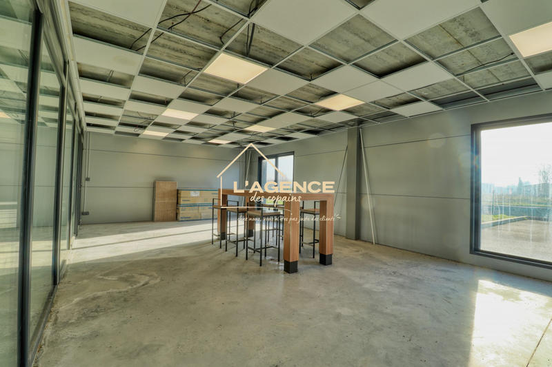 Immeuble - 1 141 m²