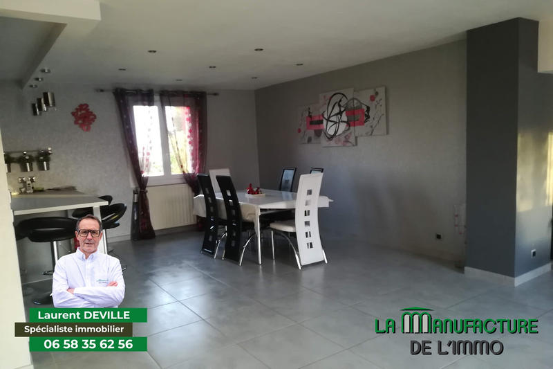 Maison - 121 m² - 5 pièces