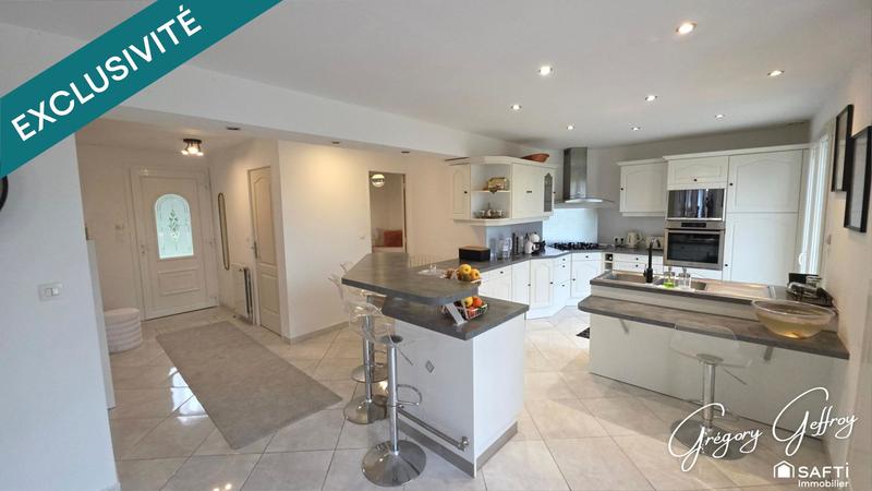 Maison - 133 m² - 5 pièces