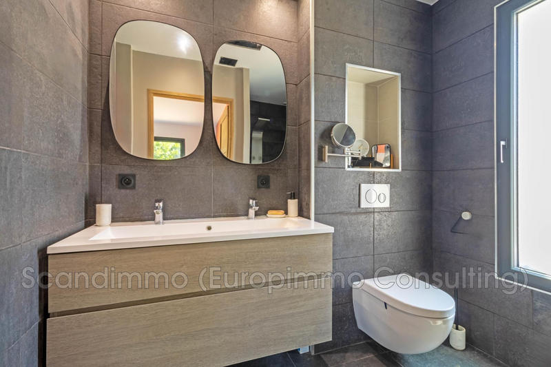 Maison - 103 m² - 4 pièces