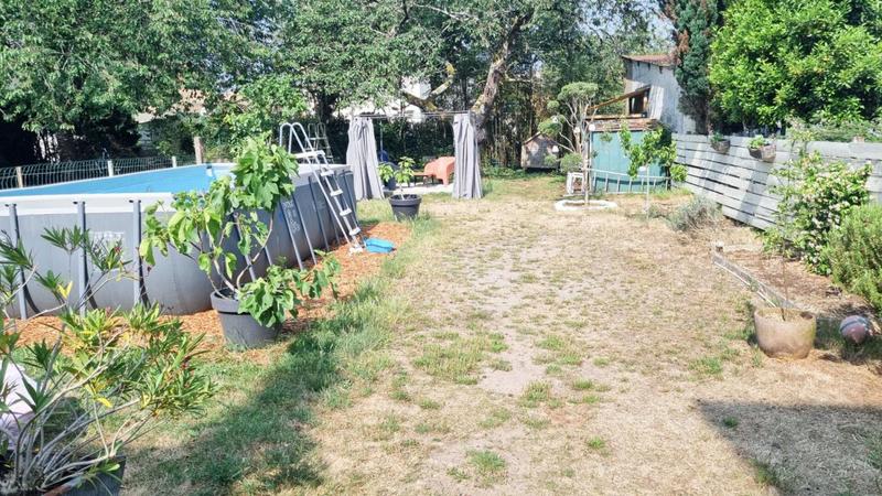 Maison - 200 m² - 10 pièces