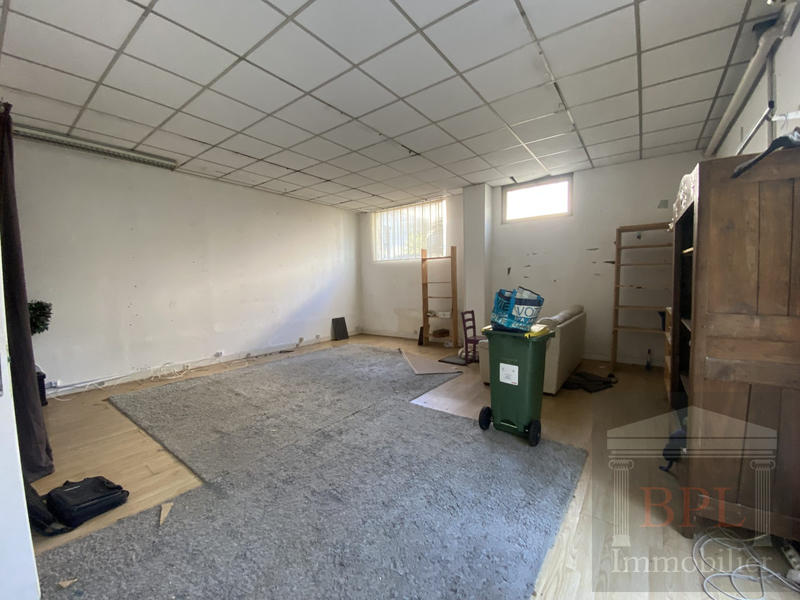 Maison - 213 m² - 4 pièces