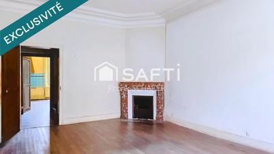 Maison - 208 m² - 7 pièces