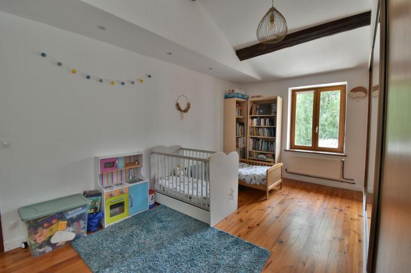 Maison - 90 m² - 3 pièces