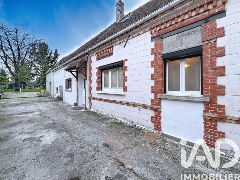 Maison - 96 m² - 4 pièces