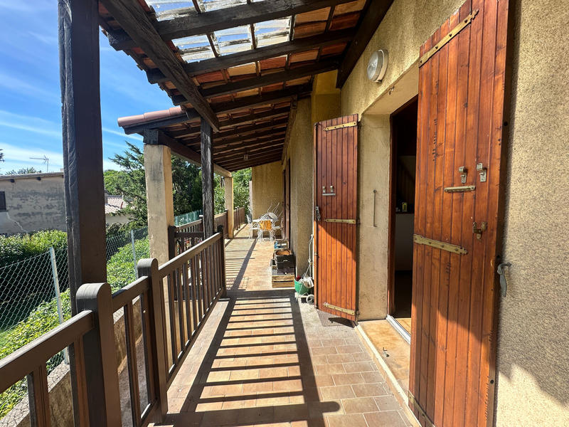 Maison - 95 m² - 5 pièces