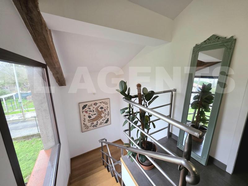 Maison - 102 m² - 3 pièces