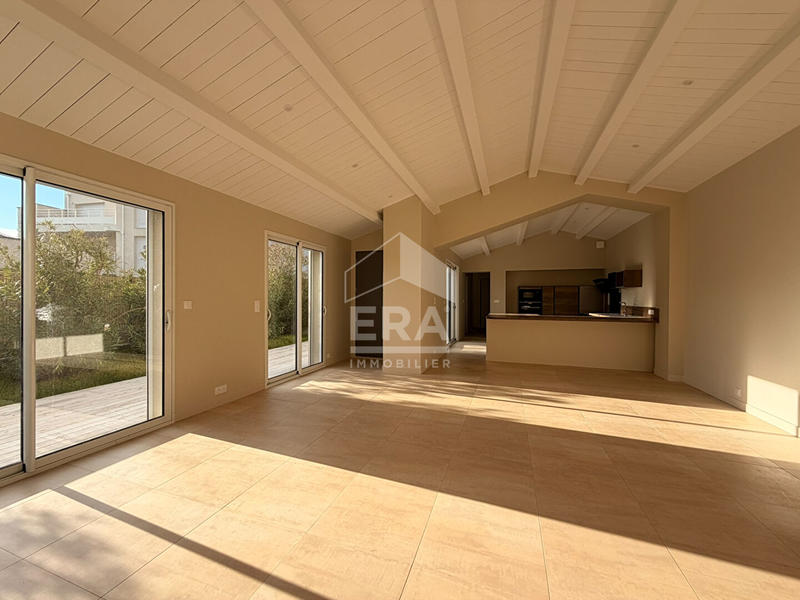 Maison - 120 m² - 4 pièces