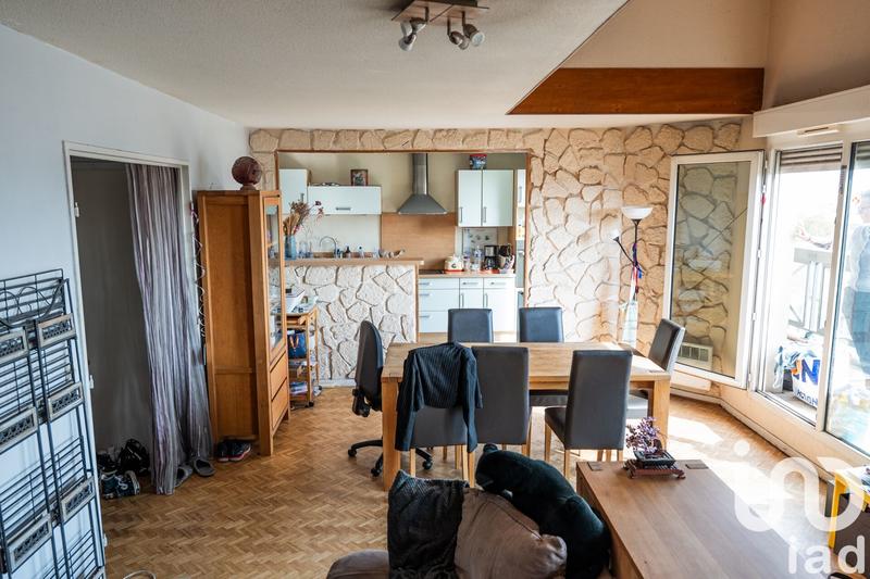 Appartement - 125 m² - 5 pièces