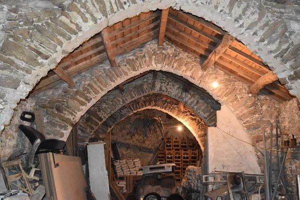 Appartement - 130 m² - 1 pièce