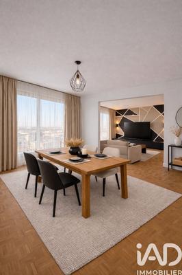 Appartement - 99 m² - 5 pièces