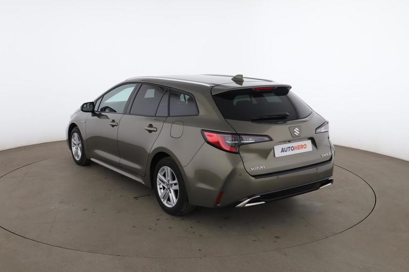 Suzuki Swace 1.8 Hybrid Pack 140 ch