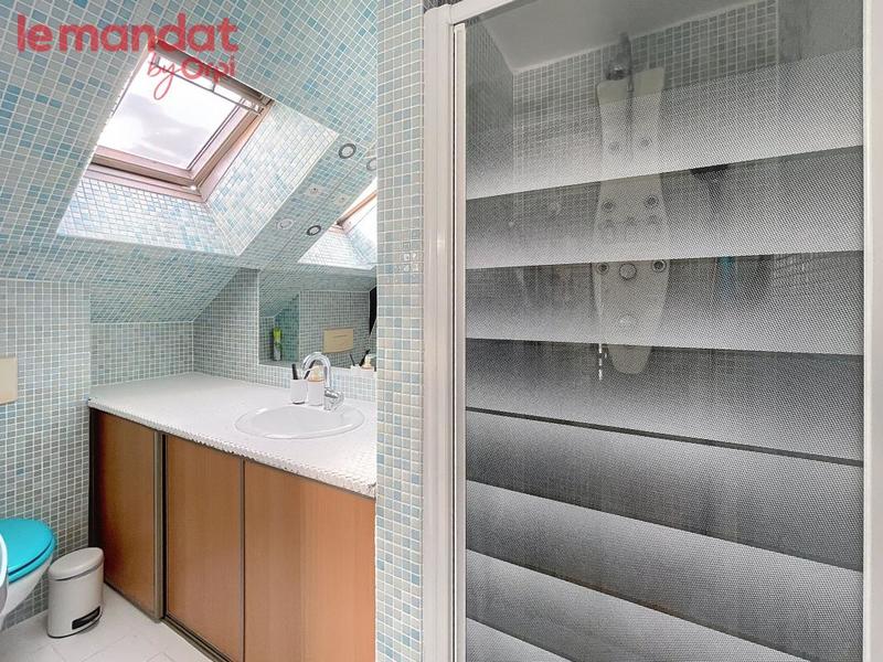 Appartement - 83 m² - 3 pièces