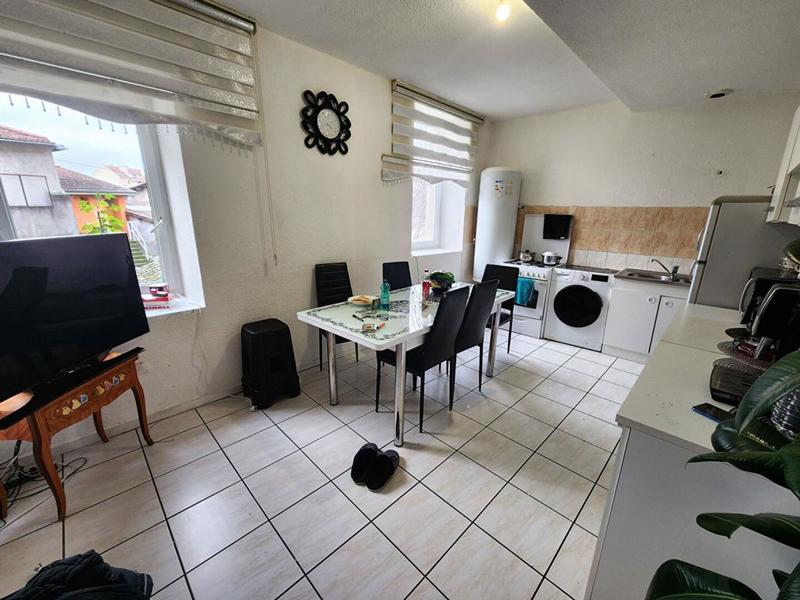 Immeuble - 147 m² - 5 pièces