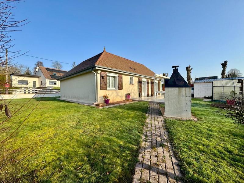 Maison - 85 m² - 4 pièces