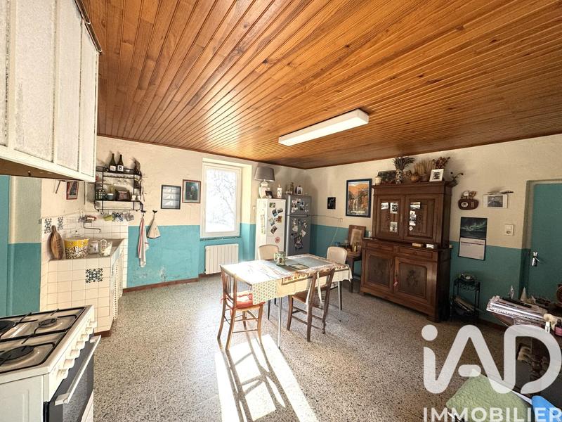 Maison de village - 214 m² - 8 pièces