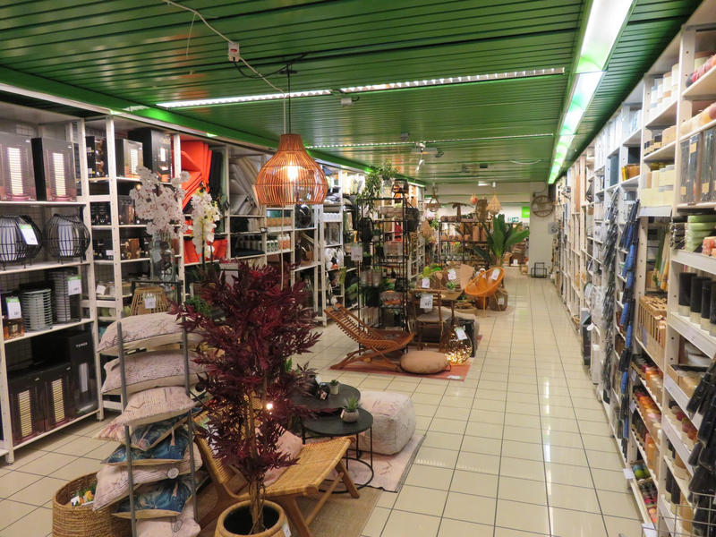 Local commercial - 525 m² - 5 pièces