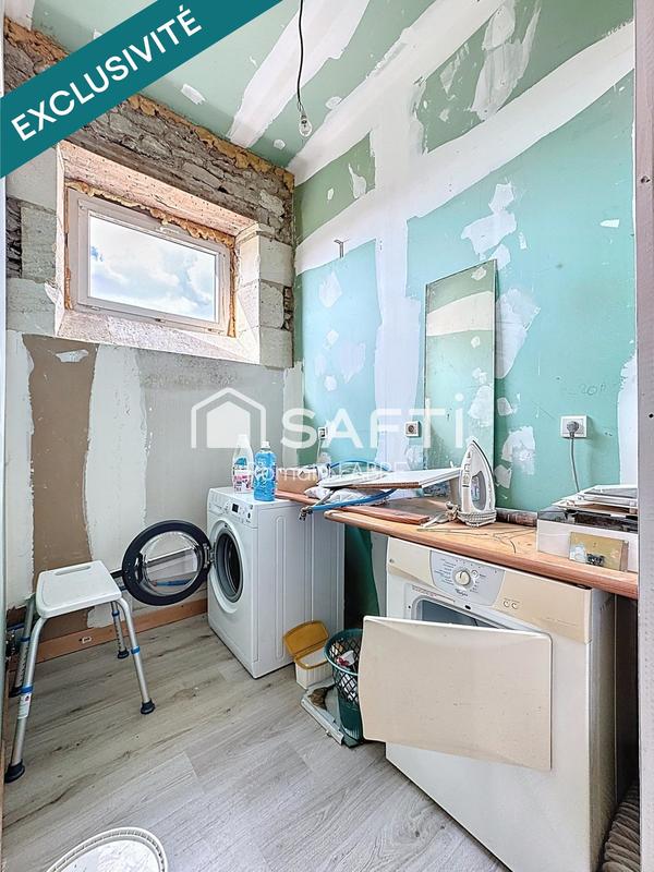 Maison - 288 m² - 11 pièces