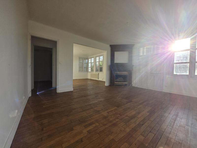 Maison - 144 m² - 7 pièces