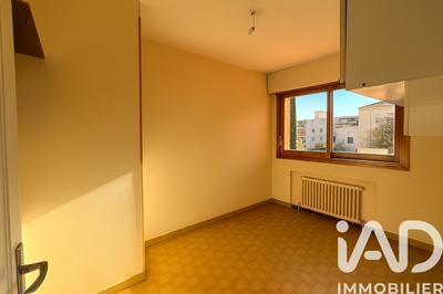 Appartement - 144 m² - 4 pièces