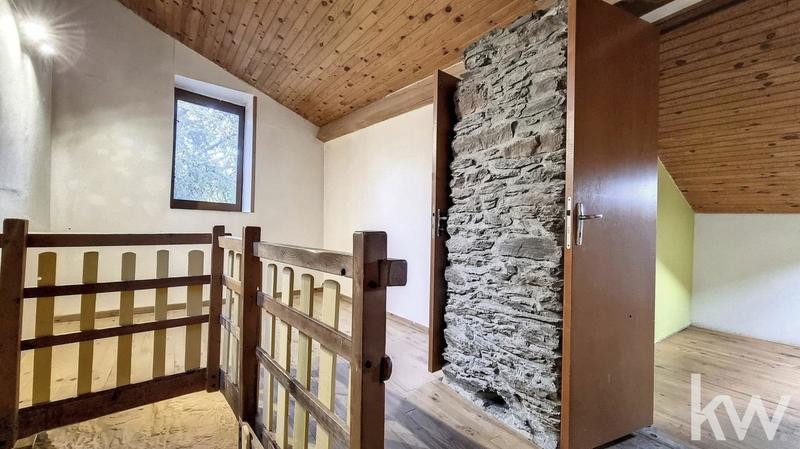 Maison - 285 m² - 13 pièces