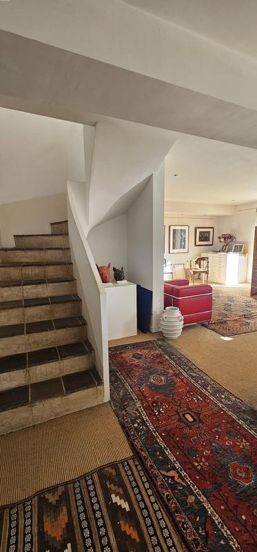 Viager - Villa - 216 m² - 8 pièces