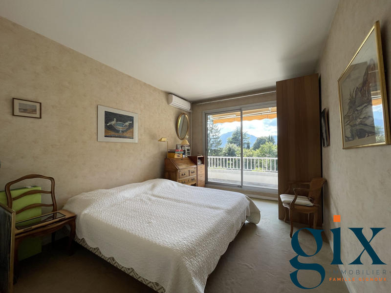 Appartement - 123 m² - 5 pièces