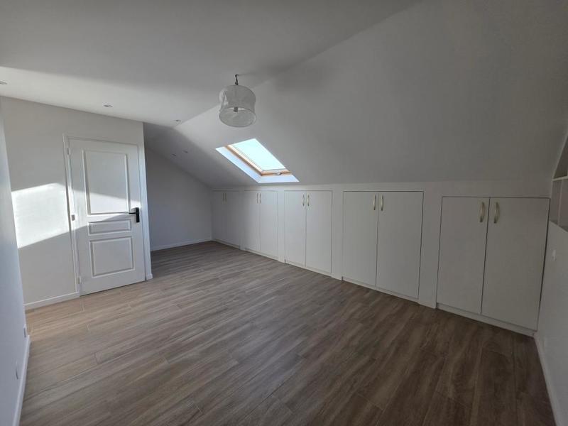 Maison - 127 m² - 6 pièces