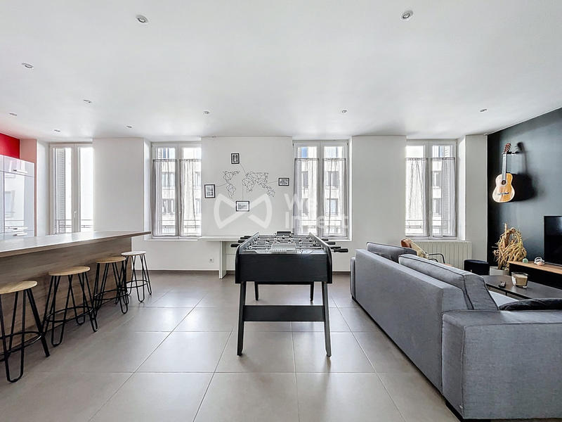 Appartement - 64 m² - 2 pièces